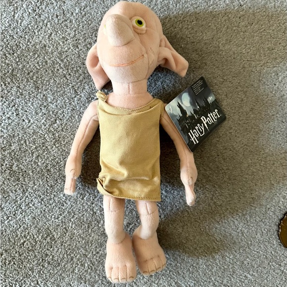 The Noble Collection Harry Potter Dobby Elf Plush Figurine Stuffed Toy - Picture 2 of 3